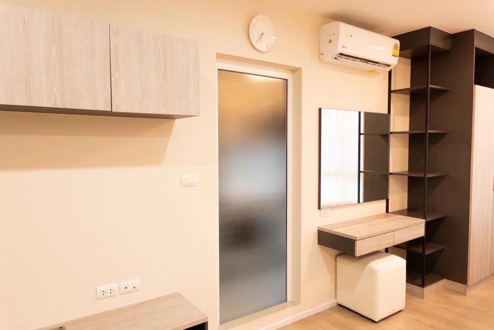 Selling a fully furnished dcondo Campus Dome Rangsit unit on the 5th floor. Ready to move in! Book now!