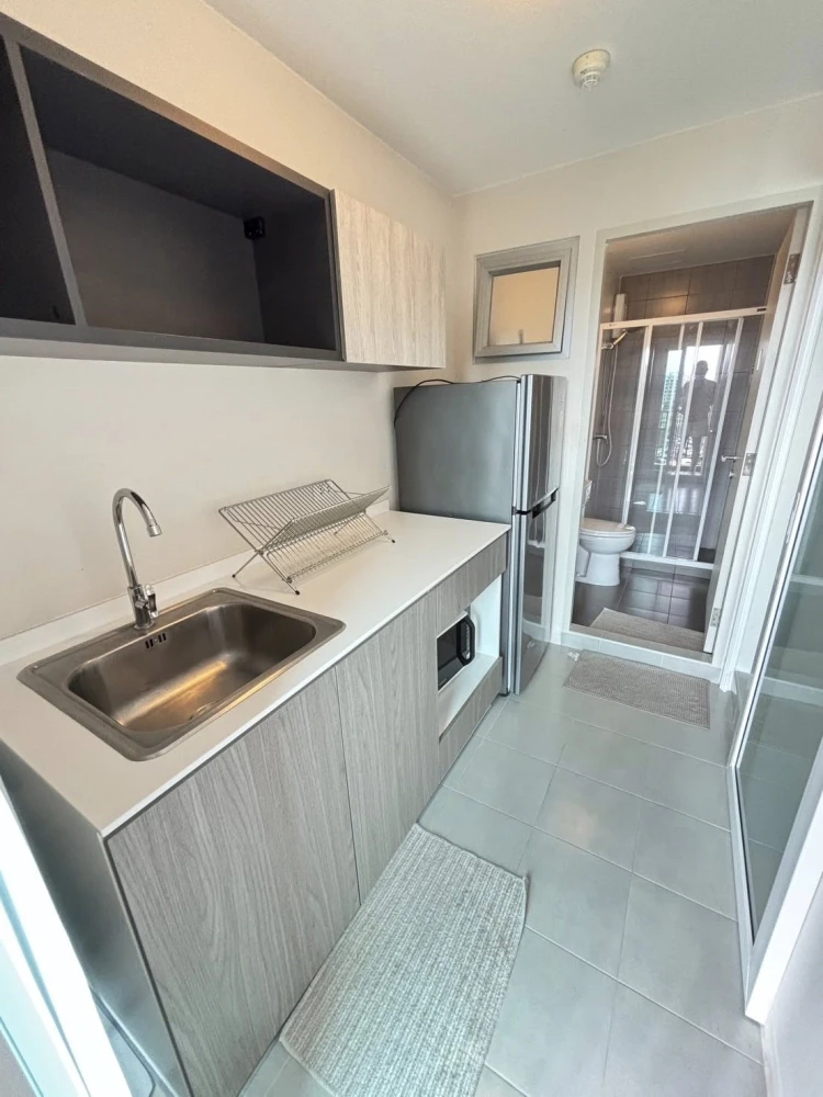 Selling dcondo Campus Dome Rangsit, 7th floor, exterior view, fully furnished, ready to move in. Book now!