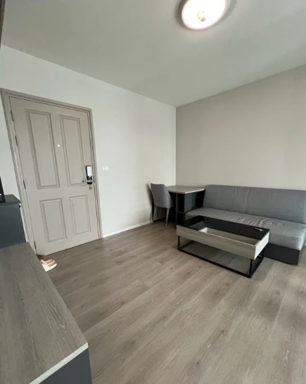 Selling a dcondo Campus Dome Rangsit condo unit, 7th floor, partitioned, very livable. Book now! (Hurry!)