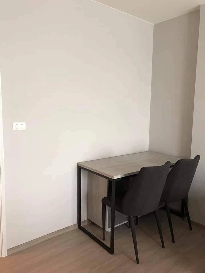 Selling Dcondo Campus Kampangsaen, 6th floor unit, fully furnished. What are you waiting for?