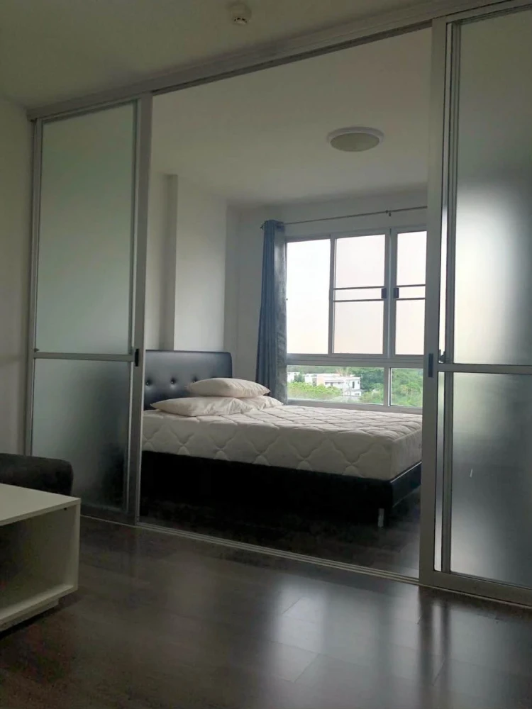Selling Dcondo Campus Rangsit Phase 1. Well-partitioned rooms at an amazing price. Own it today! Don't miss out!