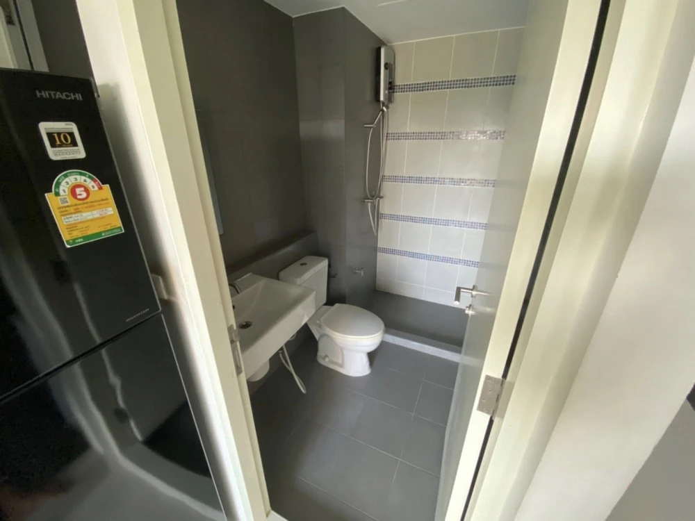 For sale: Dcondo Campus Resort Bangna, 5th floor, nice room, fully furnished, book now, don't miss out.