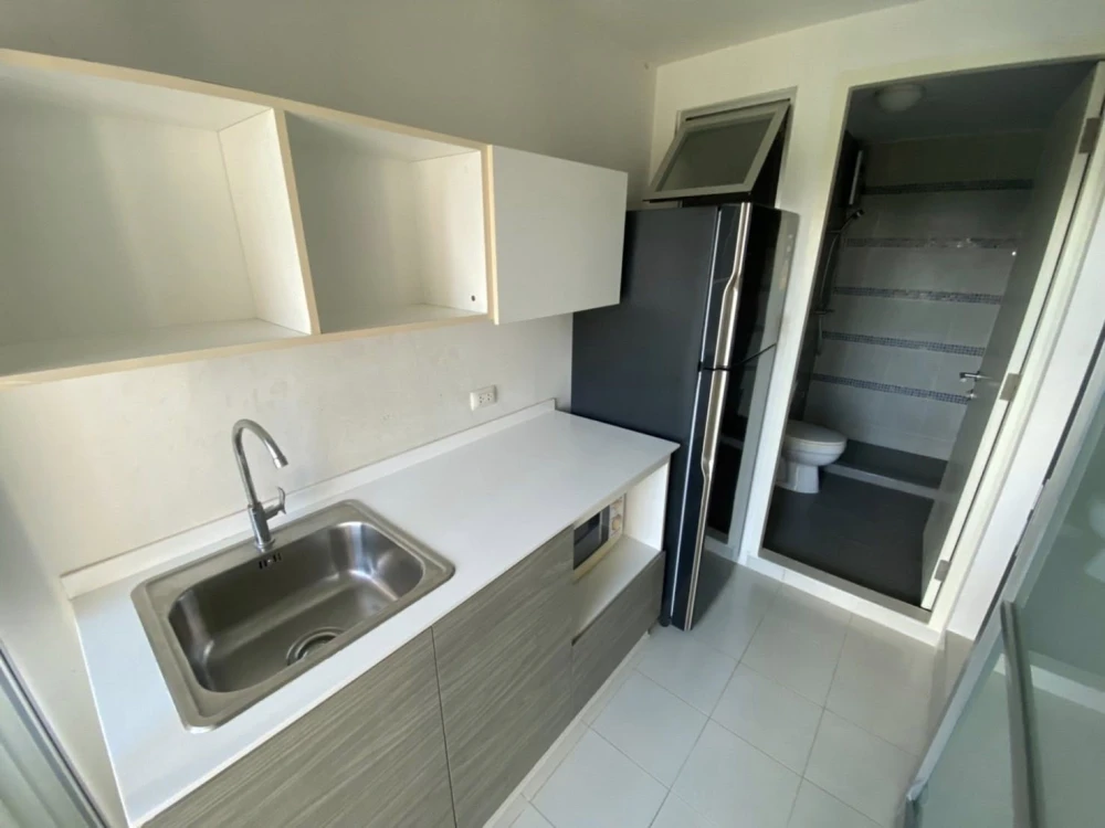 For sale: Dcondo Campus Resort Bangna, 5th floor, nice room, fully furnished, book now, don't miss out.