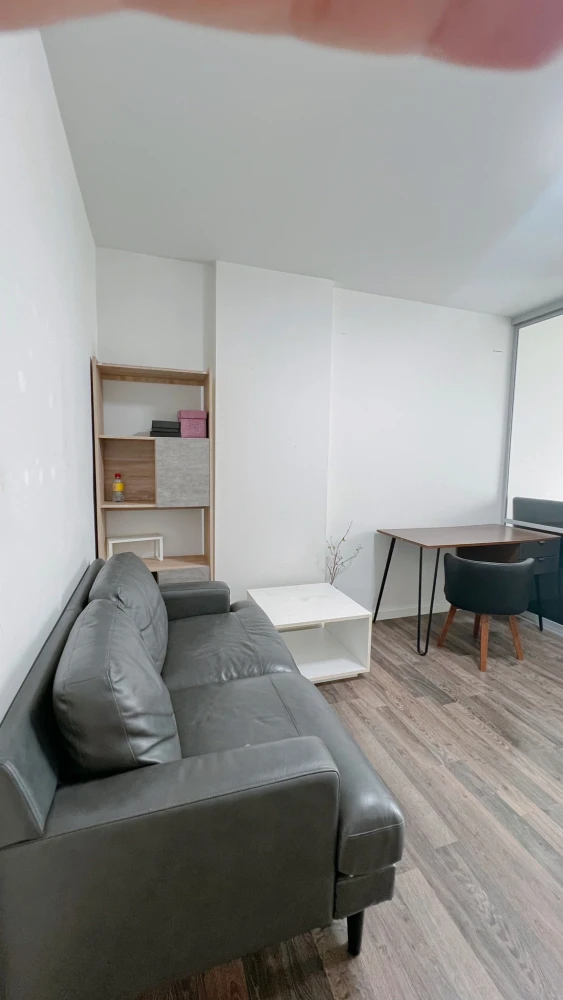 Selling Dcondo Sukhumvit 109, ready to move in, fully furnished. Just bring your personal belongings and you can occupy the unit!