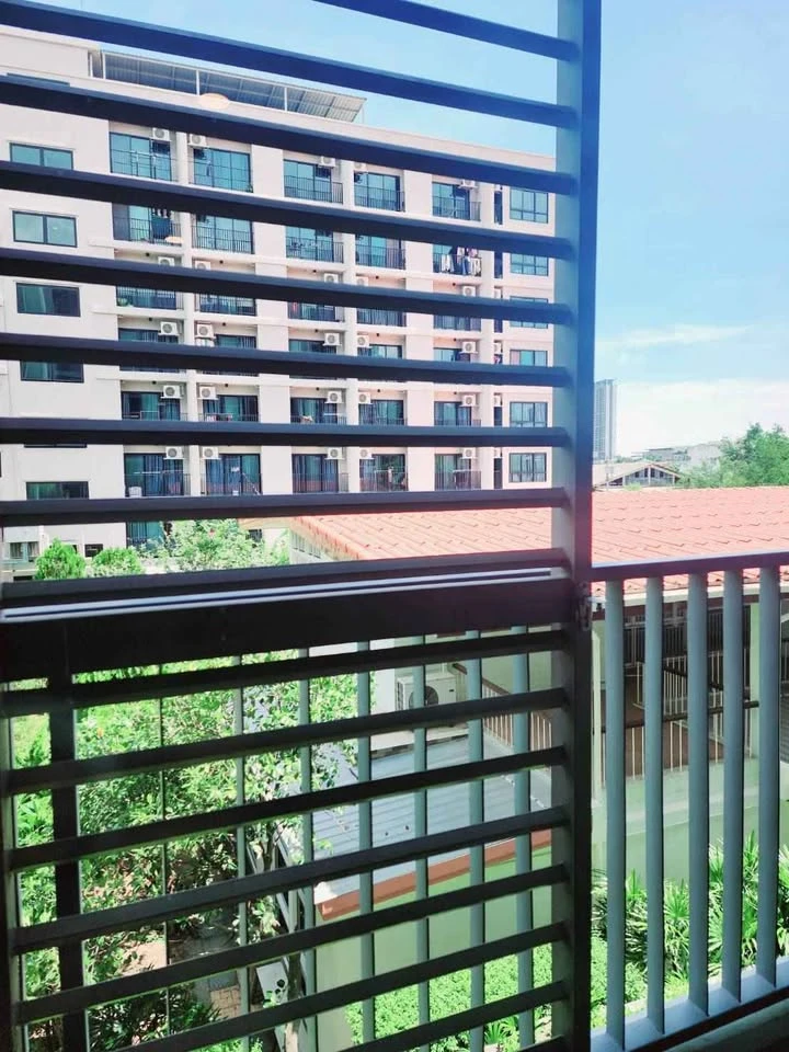 For sale/rent: Dolce Lasalle, 3rd floor, free appliances, fully furnished. Interested in owning one? Reserve now!