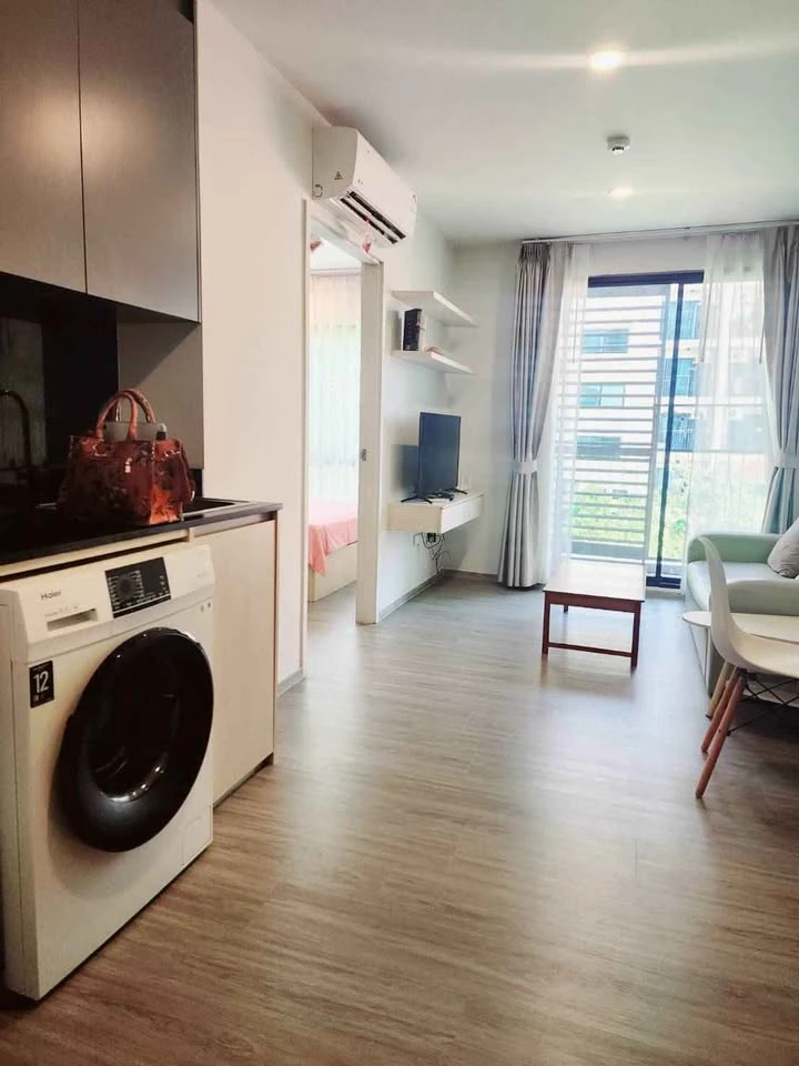 For sale/rent: Dolce Lasalle, 3rd floor, free appliances, fully furnished. Interested in owning one? Reserve now!