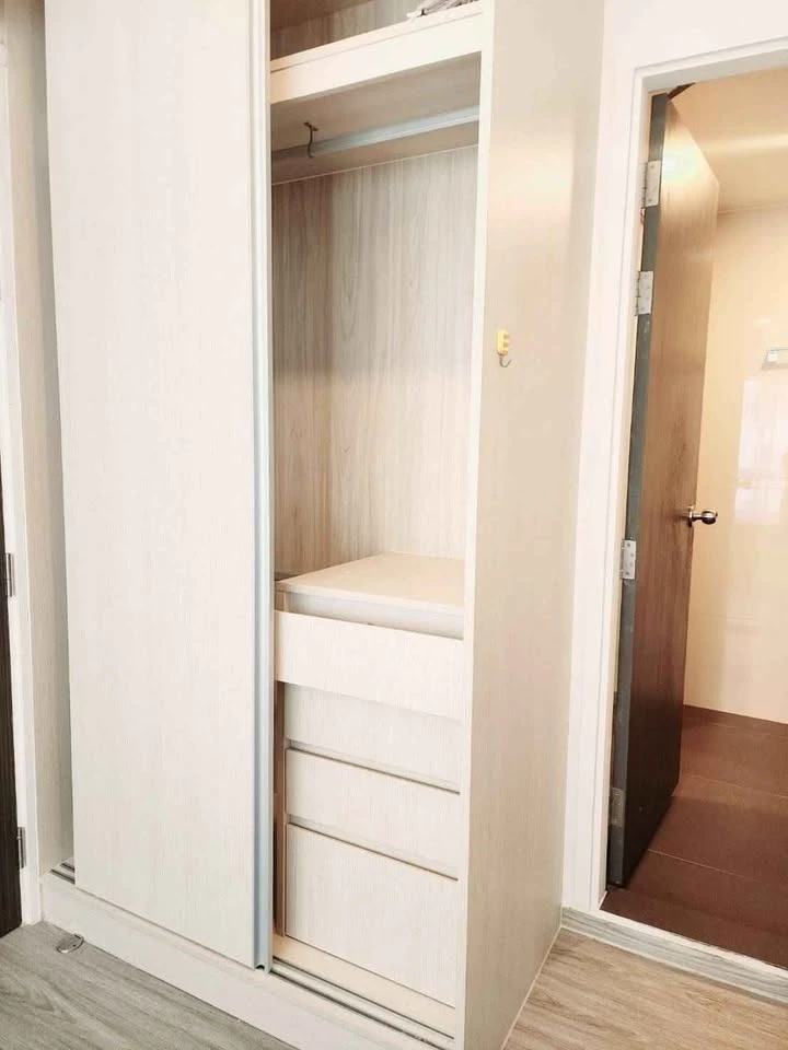 For sale/rent: Dolce Lasalle, 3rd floor, free appliances, fully furnished. Interested in owning one? Reserve now!