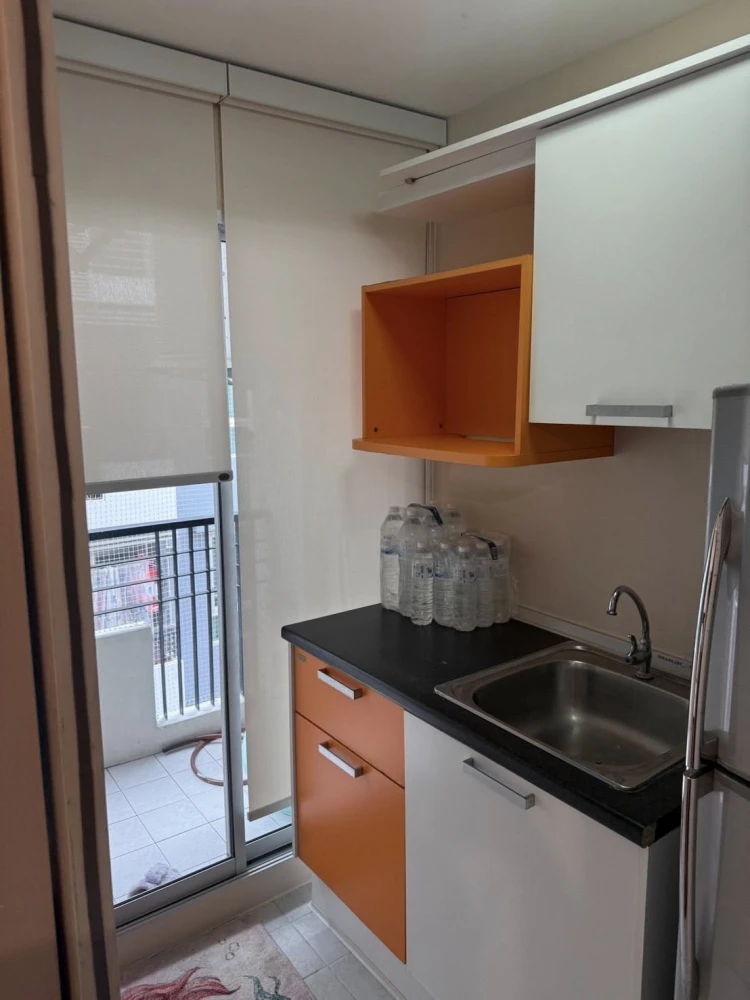 For sale: Double U Condo Phahol-Ladprao, ready to move in, spacious and comfortable, just bring your bags++