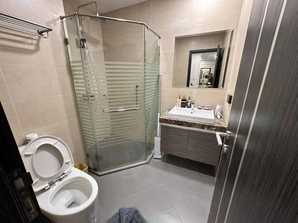 For sale Dusit Grand Condo View 31st floor, sea view, beautiful room, worth living, book now, don't miss out.