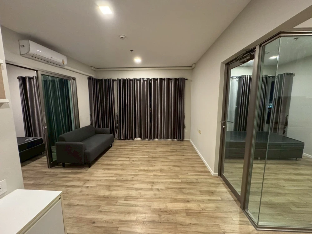 Selling a fully furnished unit at Ease 2 Rama 2. Interested? Book now! Don't wait!