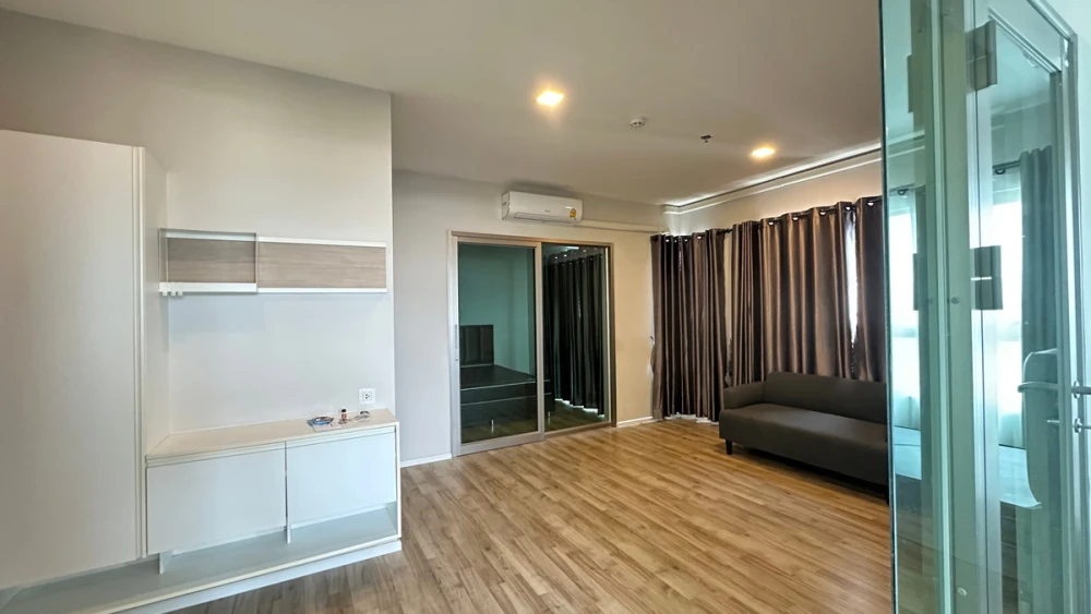 Selling a fully furnished unit at Ease 2 Rama 2. Interested? Book now! Don't wait!