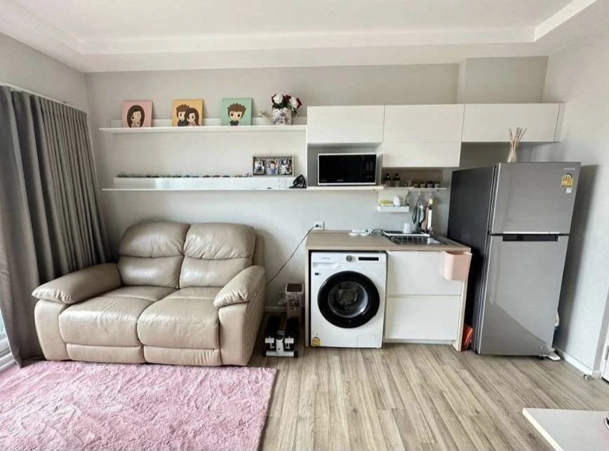 Selling Ease 2 Rama 2 condo, fully furnished with high-quality built-in furniture. Complete amenities. Book now!