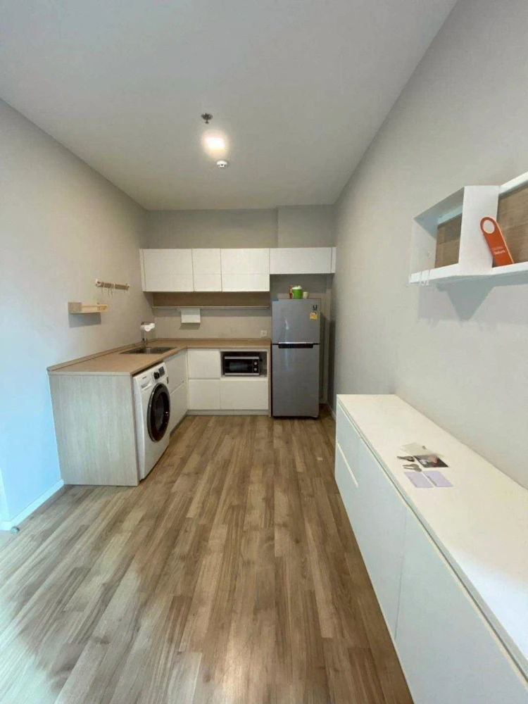 For sale: Ease 2 Rama 2, a nice room, fully furnished, just bring your bag, buy now!