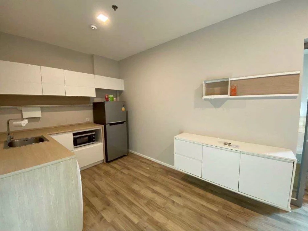 For sale: EASE 2 Rama 2, private room, wide balcony, fully furnished, don't miss out!