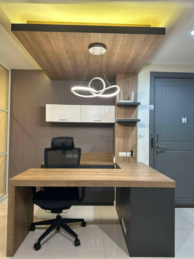 Elements Srinakarin for sale, corner room with privacy, stylishly decorated, built-in headboard, book now