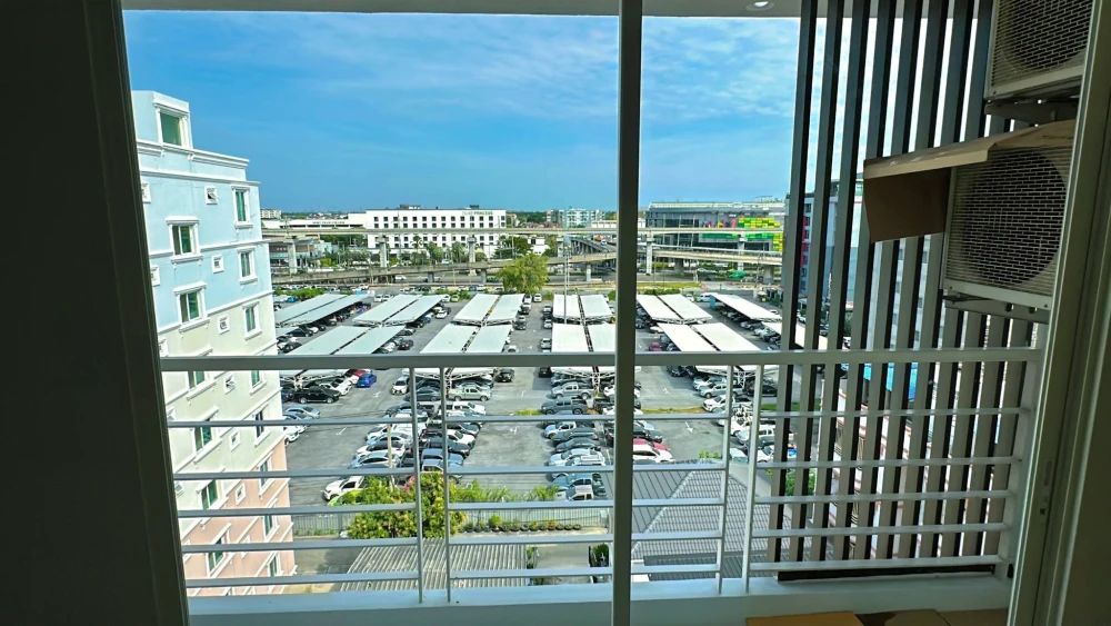 Elements Srinakarin for sale. Seacon view, unblocked, good ventilation, quiet, peaceful, and very private. Book now!