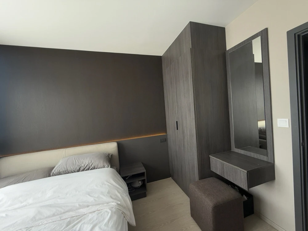 Selling Elio del Nest condo, 17th floor, unobstructed view, fully furnished with appliances. Book now! (Hurry!)