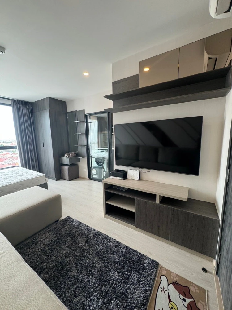 Elio Del Nest for sale, a lovely room with well-built walls, complete furniture and amenities. Reserve now!