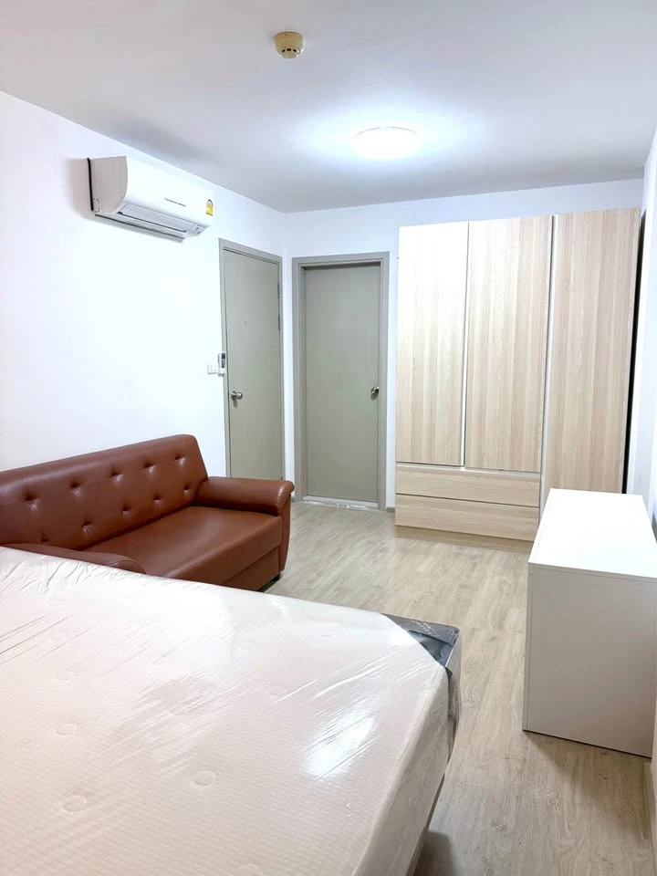 For sale Elio DelRay, corner room, private, quiet atmosphere, swimming pool view, with all electrical appliances, ready to move in immediately!