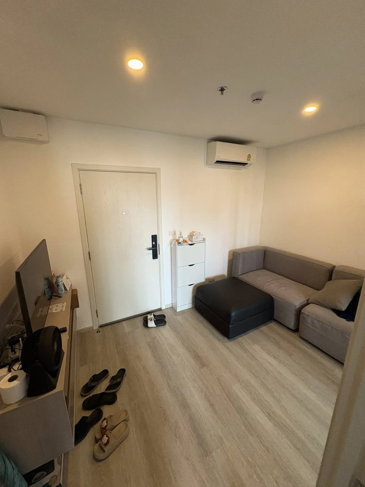 For sale: Elio Sathorn-Wutthakat, 1 bedroom, 1 bathroom, fully furnished, swimming pool view, reserve now!