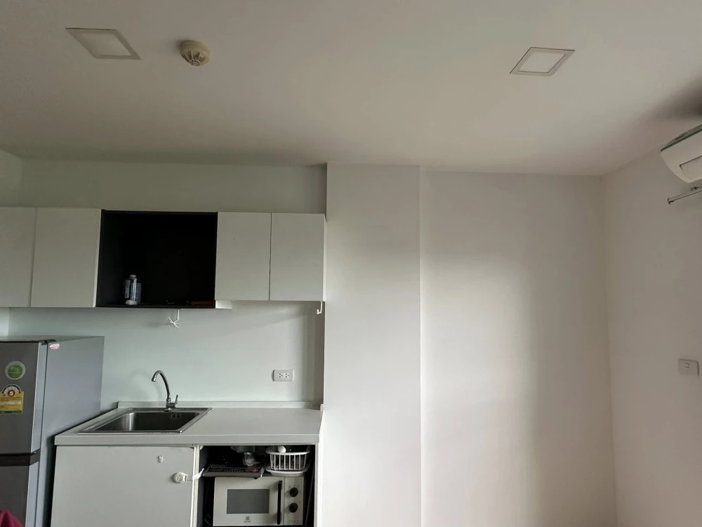 Selling Elite Salaya condo, 7th floor, Building B. Beautiful view, great ventilation, not hot at all, extremely comfortable. Book now!