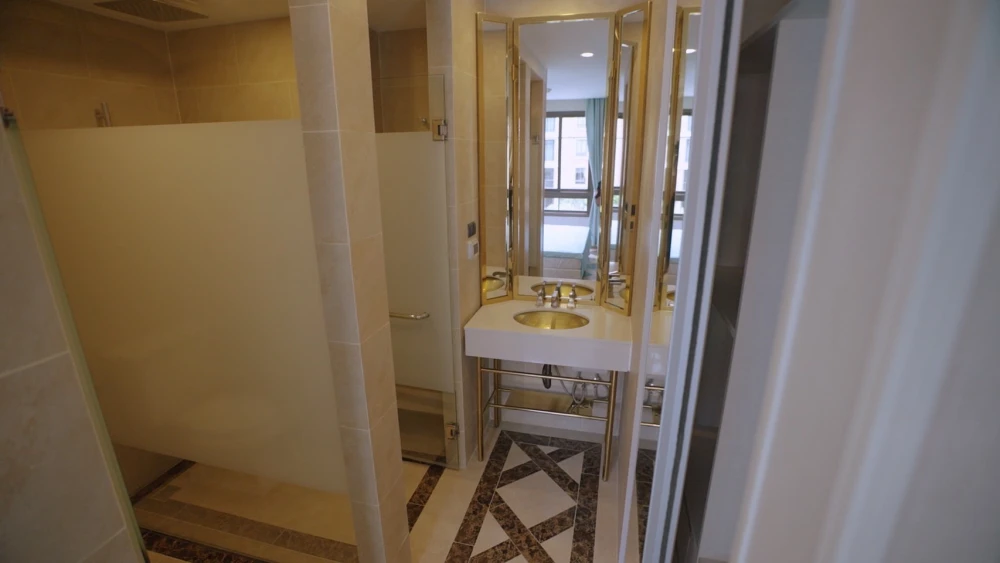 Selling Espana Condo Resort Pattaya. A lovely unit on the 5th floor, prime location, and complete amenities. Don't miss out!