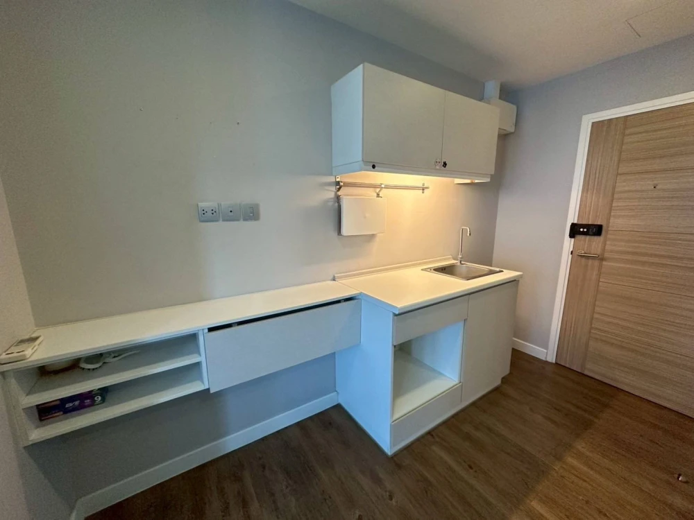 For sale: Esta Bliss, a lovely room on the 6th floor, good location, beautiful view, not blocked. Good like this, hurry and reserve now!