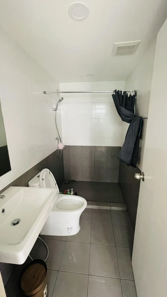 For sale: Flexi Taopoon-Interchange, a lovely room, fully furnished, affordable price. Hurry and reserve now before it's too late!!!