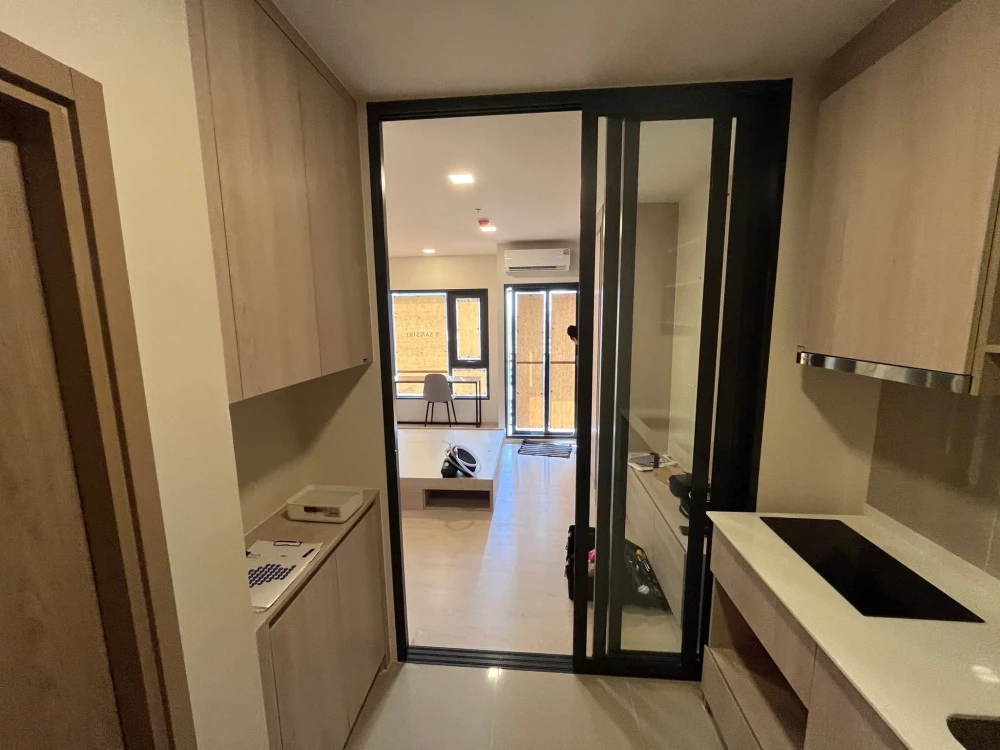 For sale: FLO by Sansiri, river view from every point, shady common area, beautiful view, ready to move in