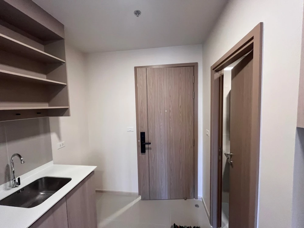 For sale: FLO by Sansiri, river view from every point, shady common area, beautiful view, ready to move in