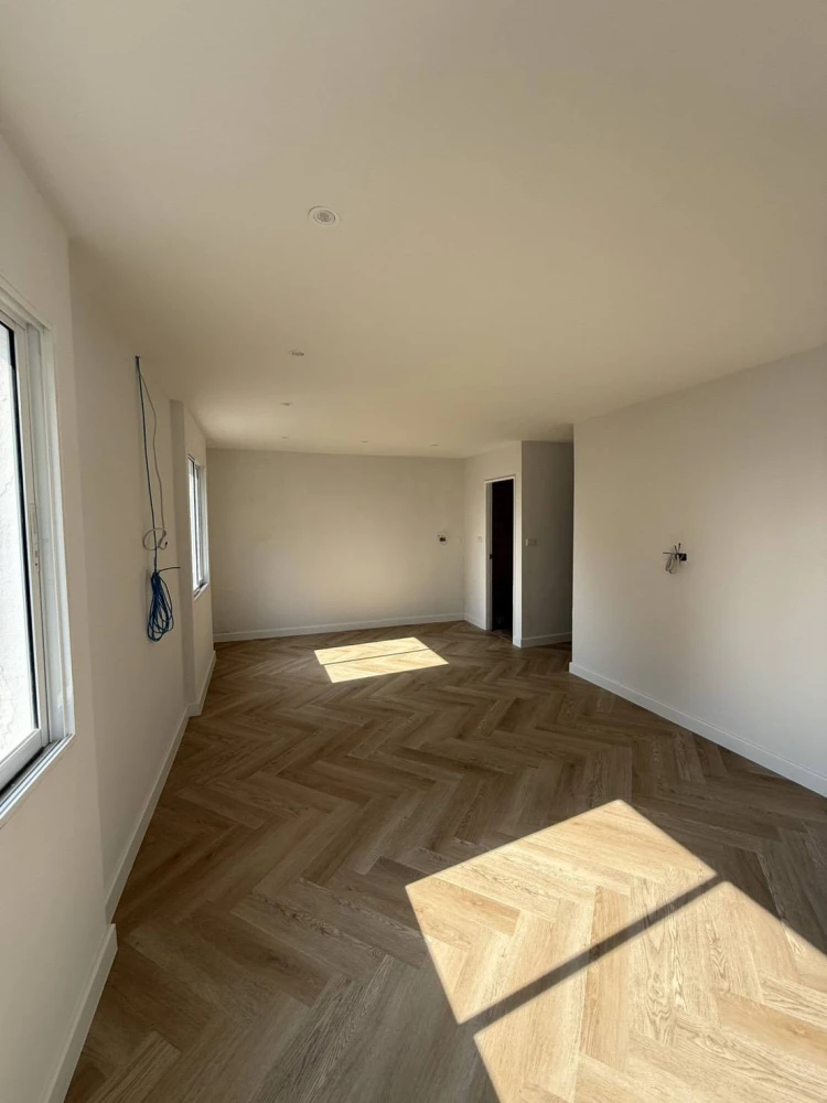 Fortune Condo Town for sale, 9th floor, Central Plaza view, very large room, excellent location. Book now!