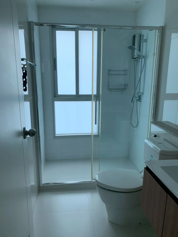 For sale: Fuse Chan Sathorn, 2 bedrooms, 26th floor, ready to move in. If interested, hurry and reserve now!