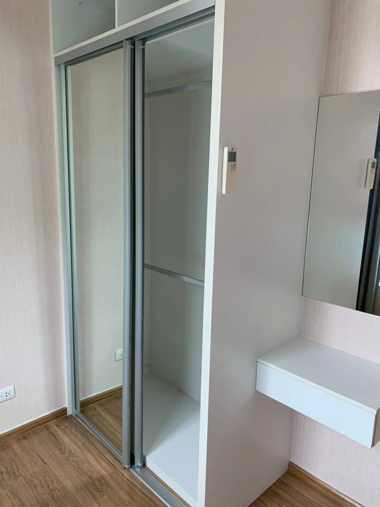 For sale: Fuse Chan Sathorn, 2 bedrooms, 26th floor, ready to move in. If interested, hurry and reserve now!
