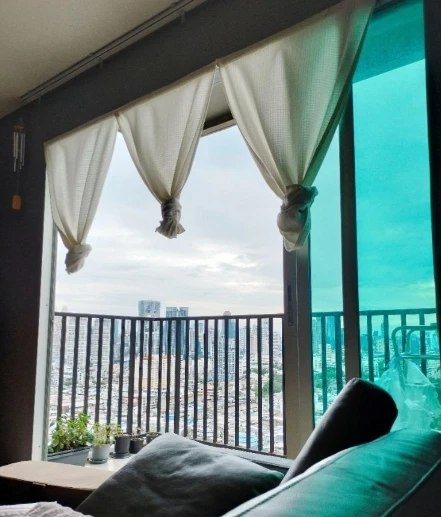 Selling Fuse Chan Sathorn, 2 bedrooms. Spacious and comfortable, fully furnished. Book now!