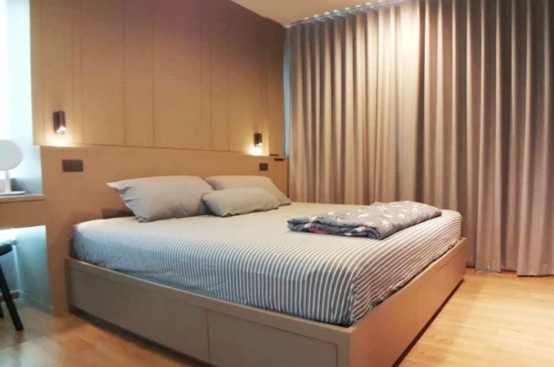 Selling Fuse Chan Sathorn, 2 bedrooms. Spacious and comfortable, fully furnished. Book now!