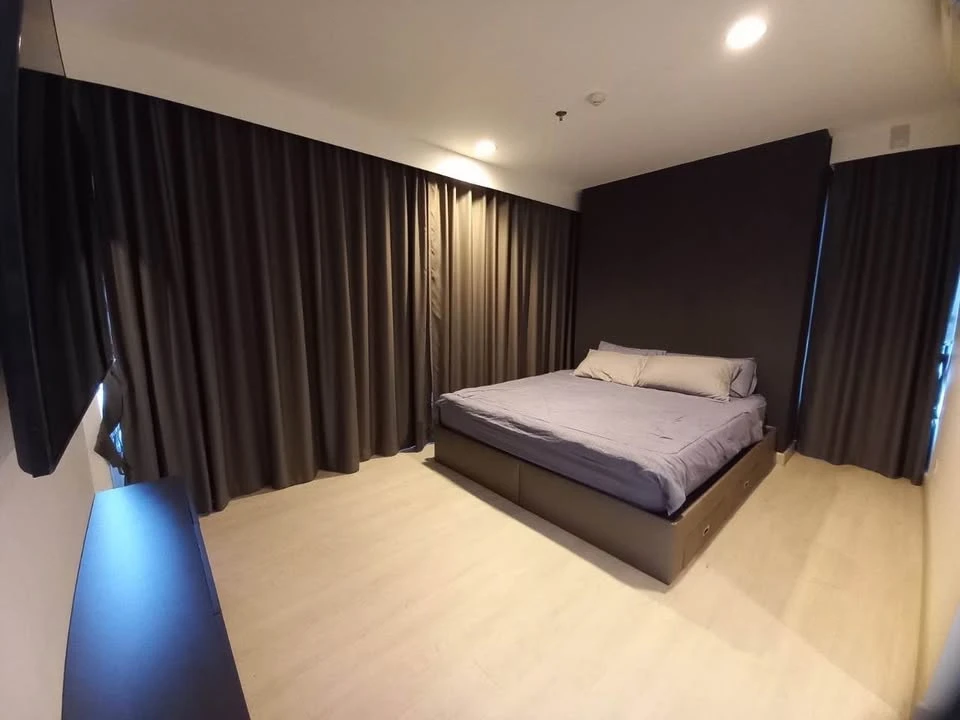 For sale: Fuse Chan Sathorn, spacious room, lots of usable space, good location, comes with complete facilities, book now.