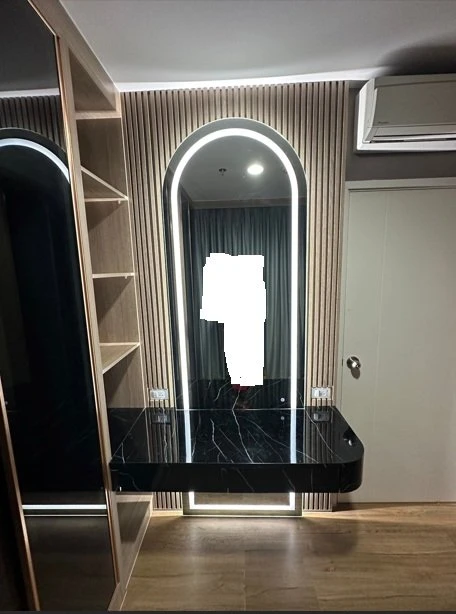 Selling Fuse Chan Sathorn condo, ready to move in, fully furnished. Book now!