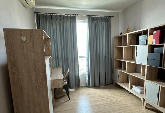 For sale: Fuse Sense Bangkae, 23rd floor, nice room, fully furnished. Interested? Hurry and reserve now. Don't miss out!
