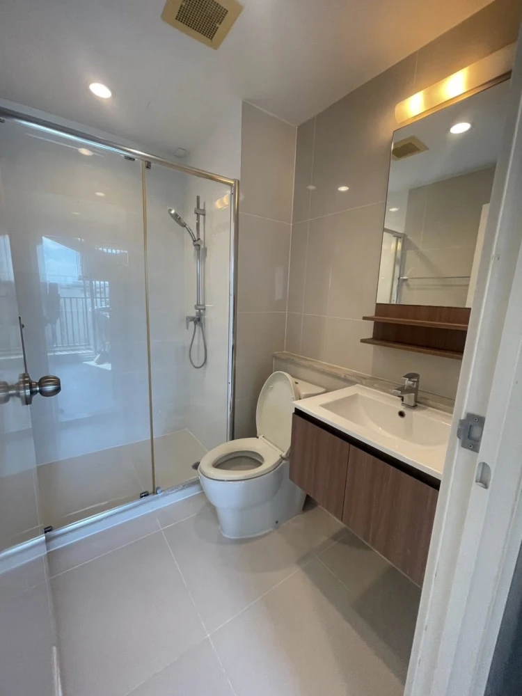 For sale: Fuse Chan-Sathorn, 6th floor, open view, not blocked, fully furnished, ready to move in.