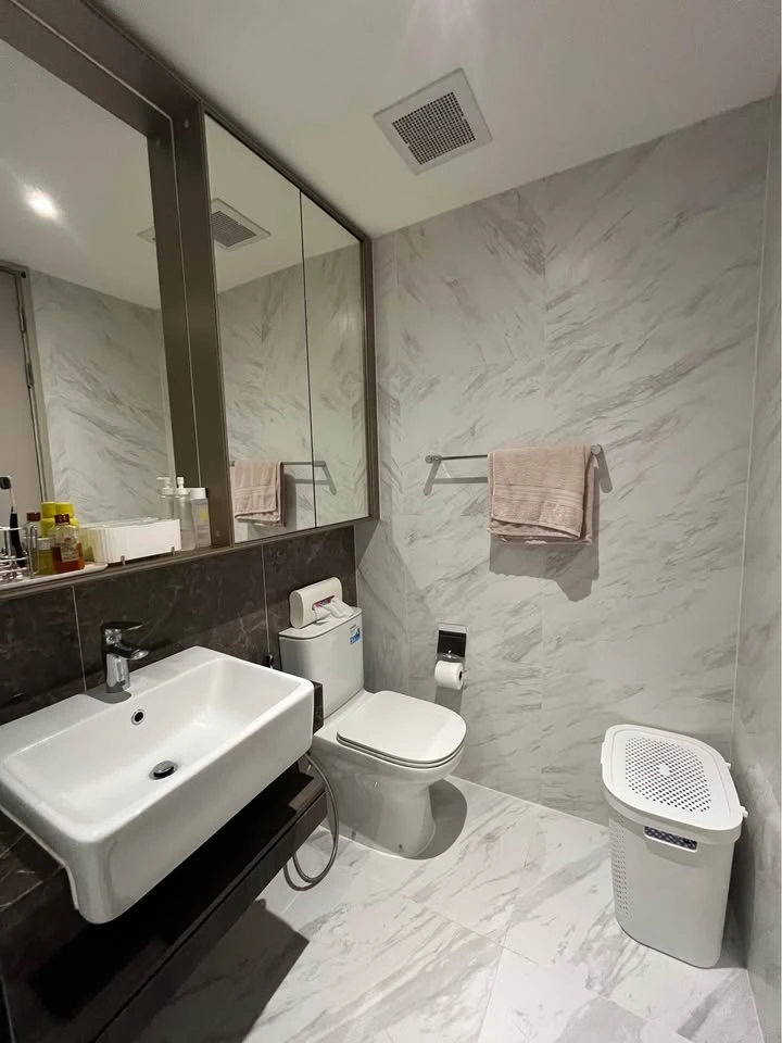 For sale: FYNN Asoke, 1st floor, Private Garden, fully furnished and equipped, ready to move in.