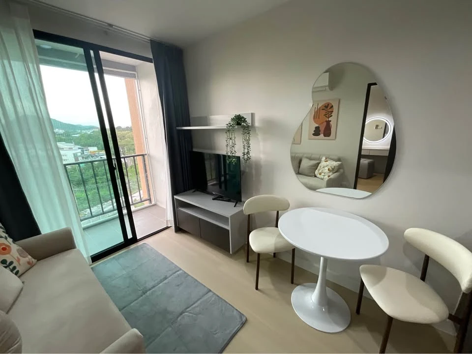 For sale: G CONDO SRIRACHA, top floor, mountain view, SPC floor, 100% waterproof, termite proof. Interested? Reserve now!