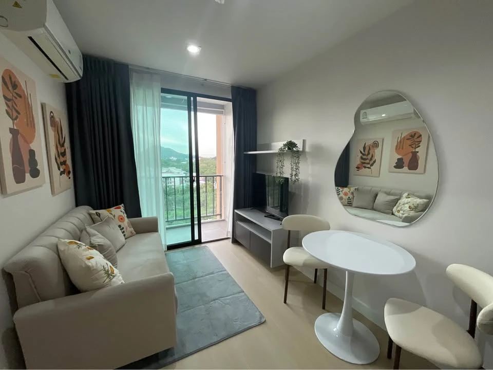 For sale: G CONDO SRIRACHA, top floor, mountain view, SPC floor, 100% waterproof, termite proof. Interested? Reserve now!