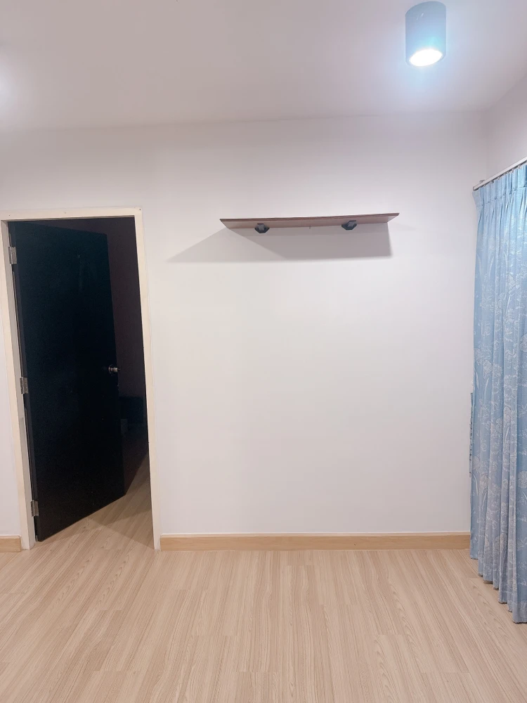 For sale: G Haus Condo Santikam 4, good location, 2nd floor, not very high, washing machine included. Interested? Reserve now!