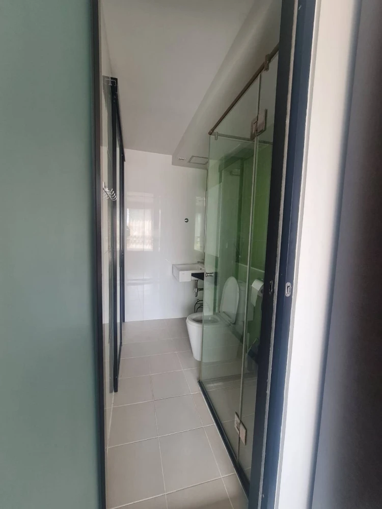 For sale: G Style Condo, ready to move in, fully furnished, just bring your bags.