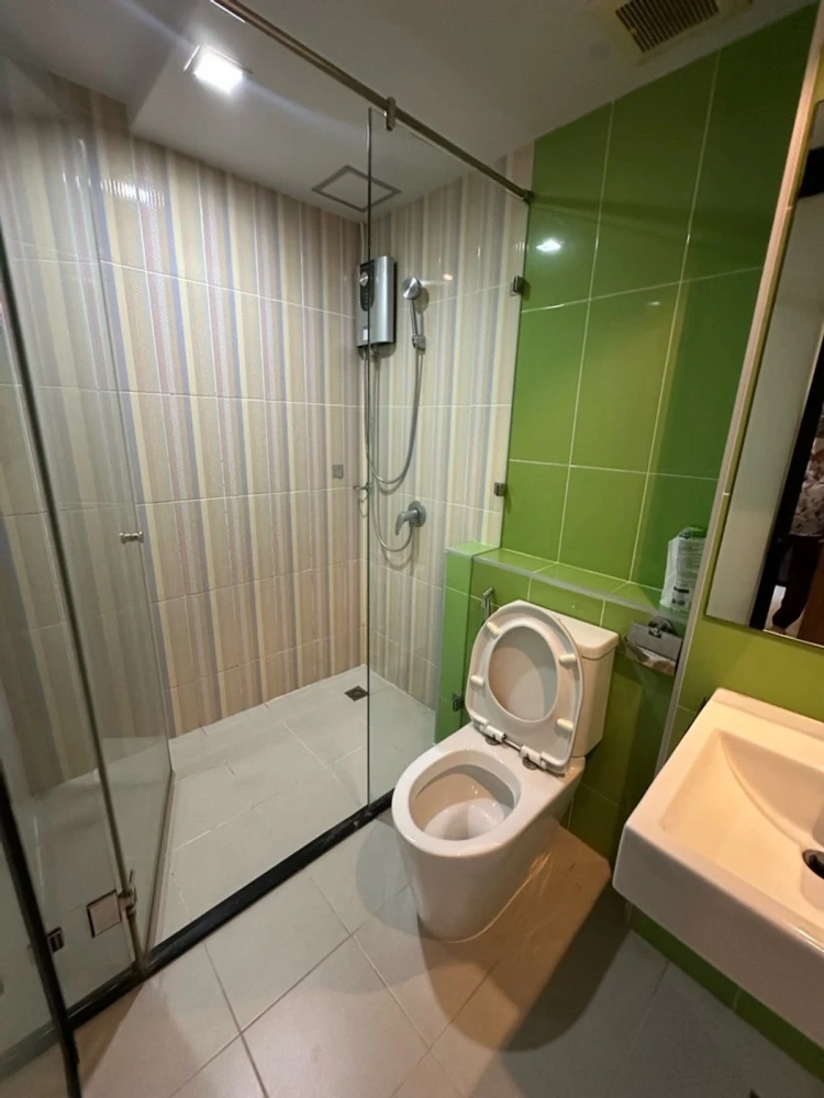 For sale: G STYLE, 5th floor, nice room, fully furnished. If interested, hurry and reserve now. Don't miss out!