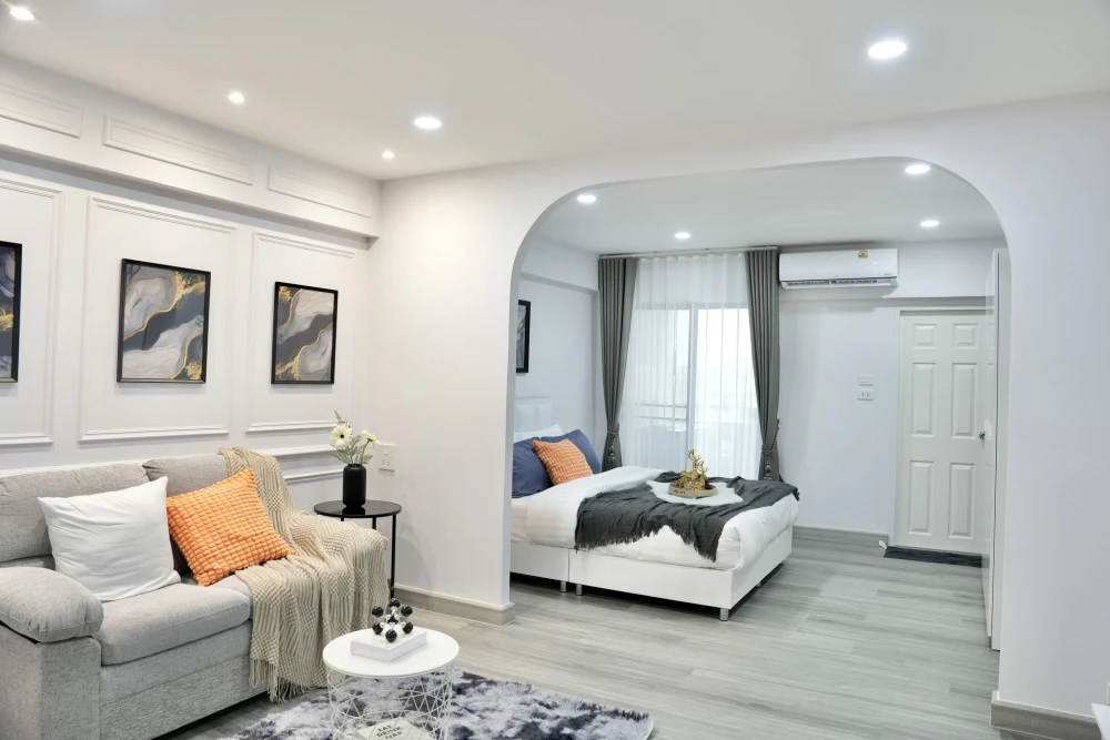 Grand Park Town for sale, beautifully decorated room in white-gray tones, using premium paint, can be wiped clean, SPC floor, waterproof, termite-proo
