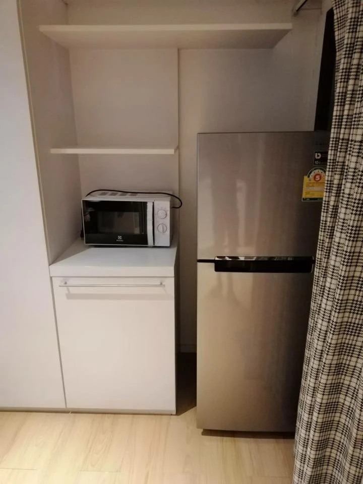 Grand Park Town condo for sale. Fully furnished and equipped with all amenities. Don't miss out!
