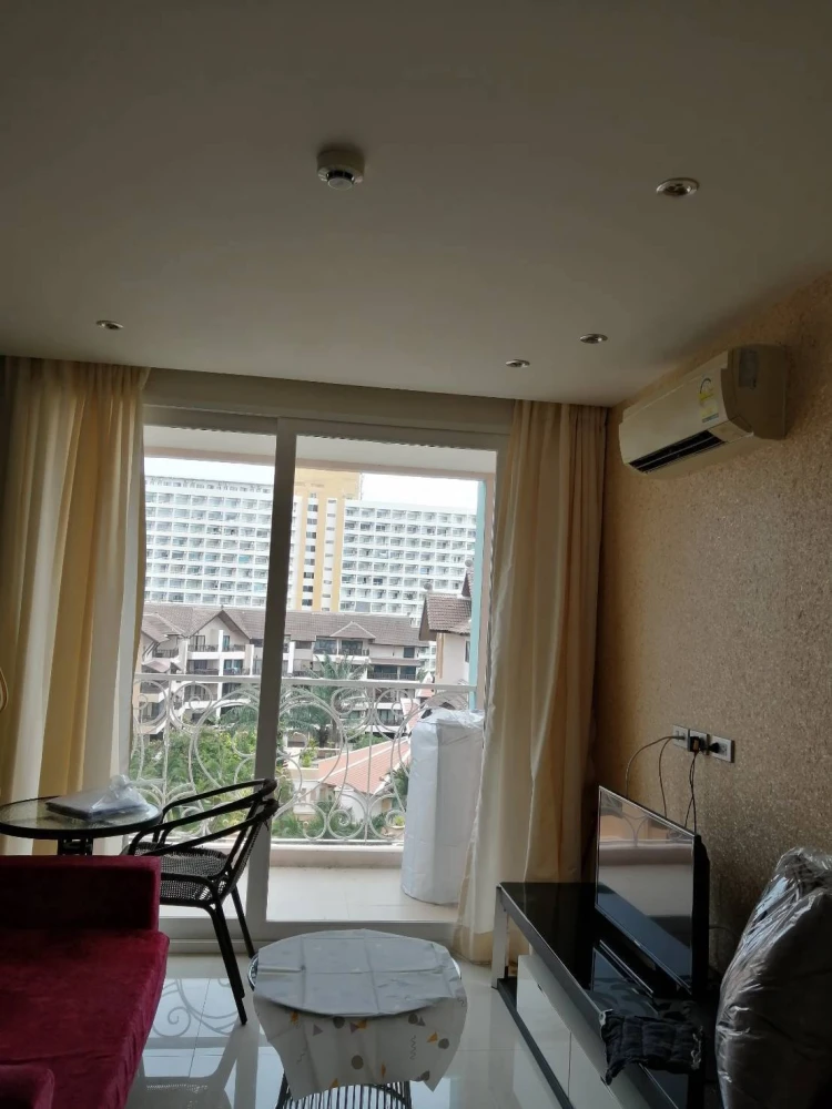 Grande Caribbean Resort Pattaya for sale, nice room, good location, beautiful view, complete facilities, reserve now.