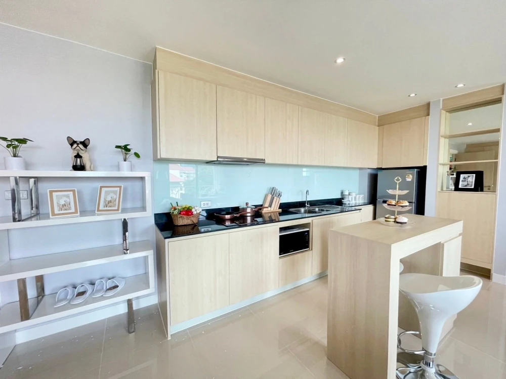 Grande Caribbean Resort Pattaya for sale, beautifully decorated room, lots of usable space, good location, reserve now!