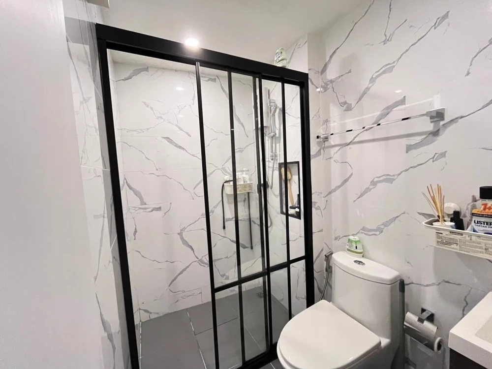 Groove Ratchada-Rama 9 for sale, corner room with privacy, lots of usable space, comes with complete facilities, don't miss it.